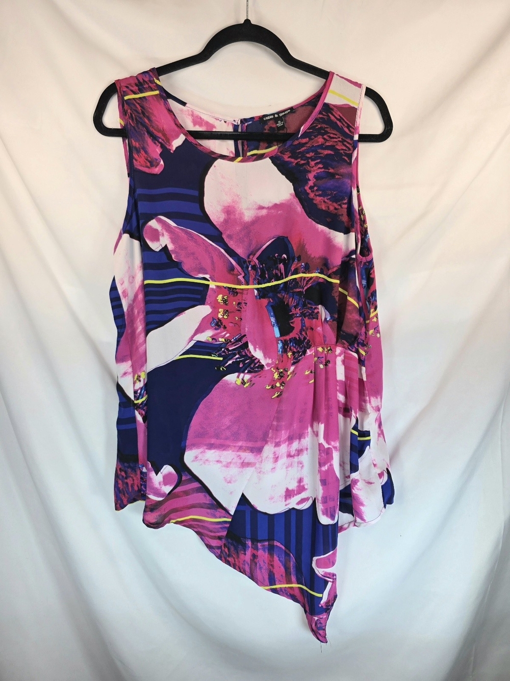 NWOT Cable & Gauge Beautiful Floral Summer Blouse Pink Blue Asymmetric Size XL